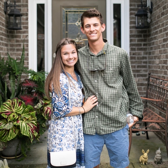 Meet your Posher, Emily - Picture 1 of 1